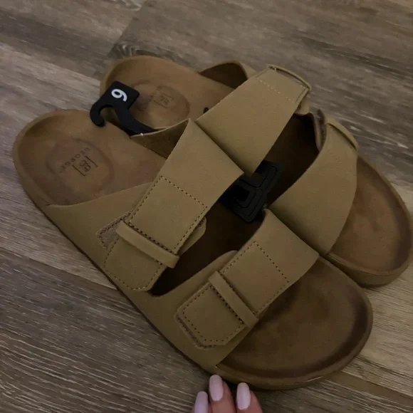 Khaki Sandals by George for Men George Men Sz 10 Flip-Flop Brown & Tan Sandals Flexible  main image 2